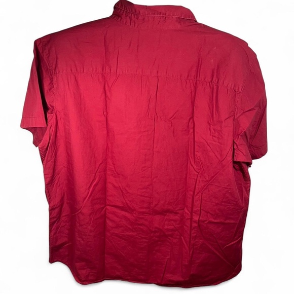 Columbia Men's XL Button Up Shirt Short Sleeve Solid Red Regular Fit 100% Cotton - Picture 2 of 6